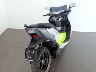 BMW c- evolution - Thumbnail 2