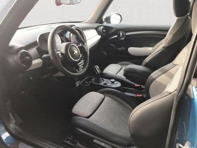 MINI Cooper SE - Thumbnail 4