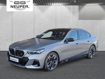 BMW i5 M60 xDrive - Thumbnail 1