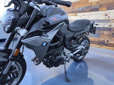 BMW F 900 R - Thumbnail 2