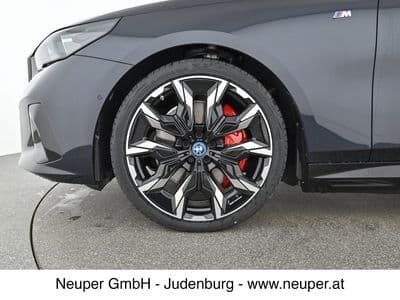 BMW i5 M60 xDrive - Thumbnail 19