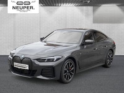 BMW i4 xDrive40 - Thumbnail 1