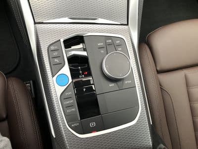 BMW i4 xDrive40 - Thumbnail 15