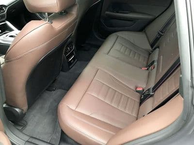 BMW i4 xDrive40 - Thumbnail 4