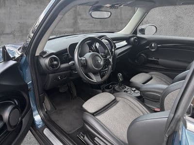 MINI Cooper SE - Thumbnail 6