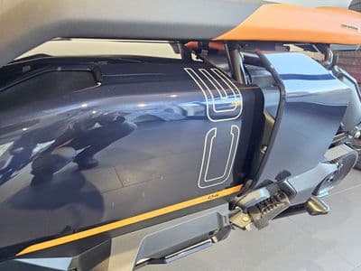 BMW CE04 - Thumbnail 4