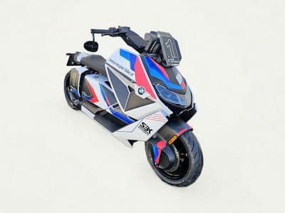BMW CE04 - Thumbnail 1