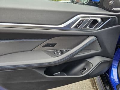 BMW i4 eDrive35 - Thumbnail 12