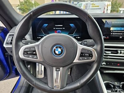 BMW i4 eDrive35 - Thumbnail 13