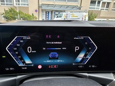 BMW i4 eDrive35 - Thumbnail 18