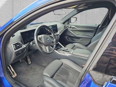 BMW i4 eDrive35 - Thumbnail 4