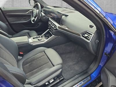 BMW i4 eDrive35 - Thumbnail 9