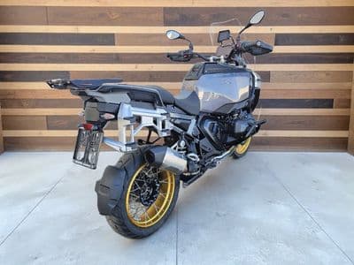 BMW R 1300 GS Adventure - Thumbnail 4