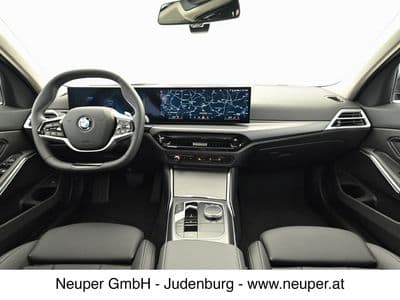 BMW 318d - Thumbnail 11