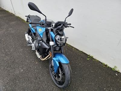 BMW F 900 R - Thumbnail 2