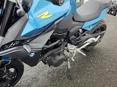 BMW F 900 R - Thumbnail 4