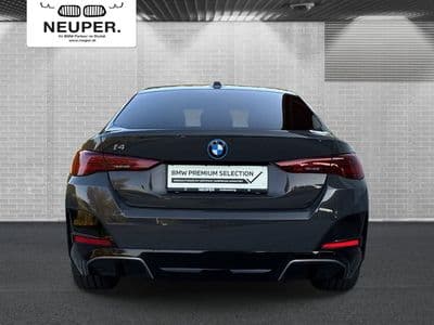 BMW i4 xDrive40 - Thumbnail 4