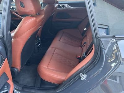 BMW i4 xDrive40 - Thumbnail 8