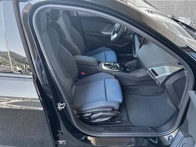 BMW 118d - Thumbnail 10