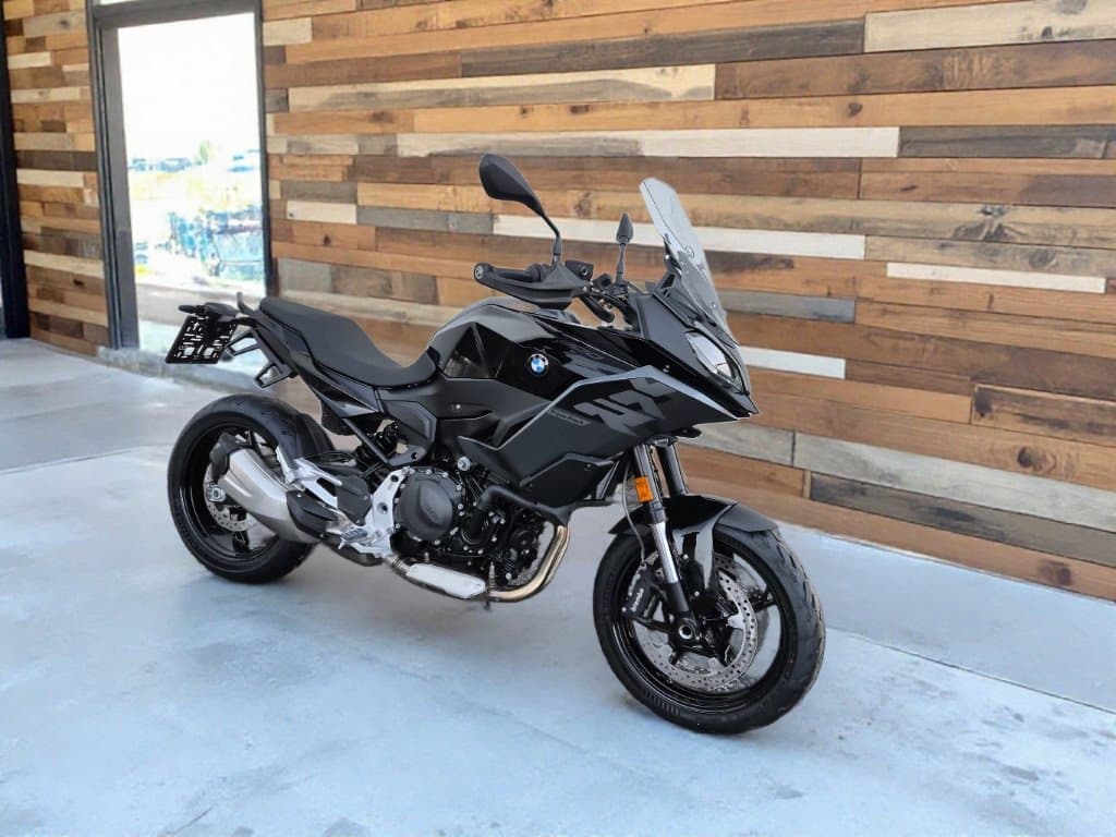 BMW F 900 XR - Bild 1