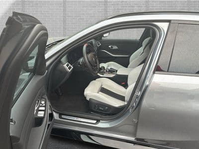 BMW M3 Competition M xDrive - Thumbnail 6