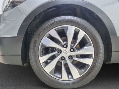 Suzuki SX4 S-Cross 1,4 DITC flash - Thumbnail 3