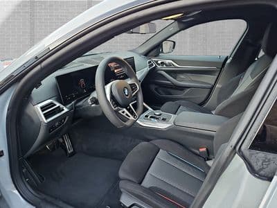 BMW i4 eDrive35 - Thumbnail 4