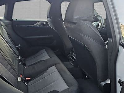 BMW i4 eDrive35 - Thumbnail 8