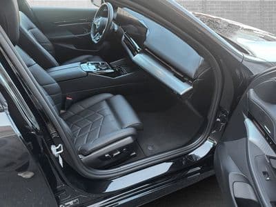 BMW 540d xDrive - Thumbnail 10