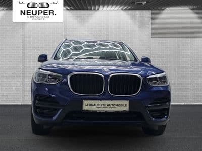 BMW X3 xDrive20d - Thumbnail 2