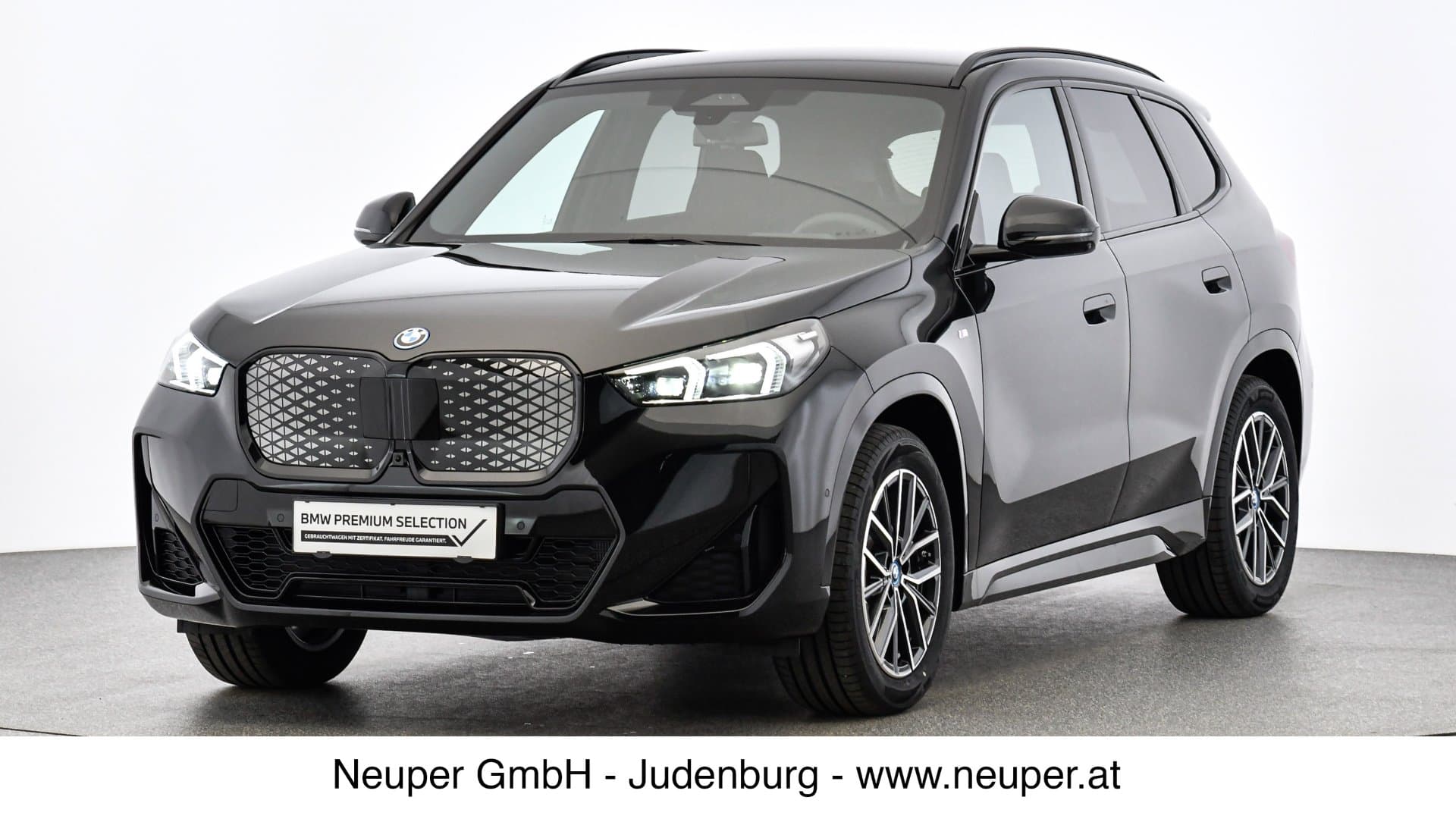 BMW iX1 xDrive30 - Bild 1