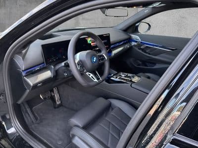 BMW 530e xDrive - Thumbnail 6