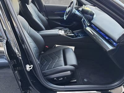 BMW 530e xDrive - Thumbnail 10