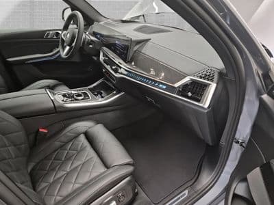 BMW X5 xDrive50e - Thumbnail 10
