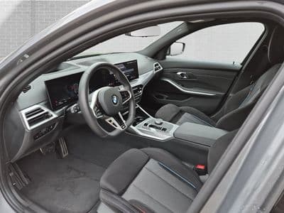 BMW 320d xDrive - Thumbnail 4