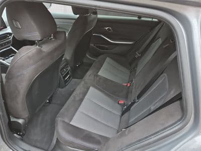 BMW 320d xDrive - Thumbnail 5