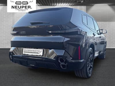 BMW XM 50e - Thumbnail 3
