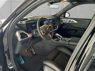 BMW XM 50e - Thumbnail 6