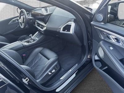BMW XM 50e - Thumbnail 10