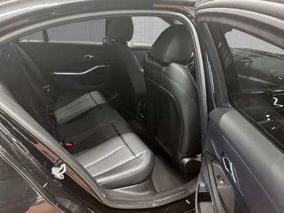 BMW 318i - Thumbnail 9