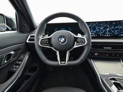 BMW 320d xDrive - Thumbnail 9