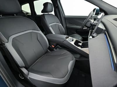 BMW iX3 50 xDrive - Thumbnail 15