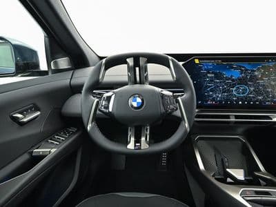 BMW iX3 50 xDrive - Thumbnail 10