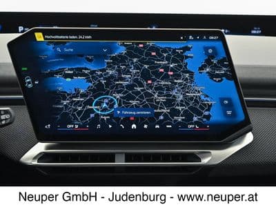 BMW iX3 50 xDrive - Thumbnail 12