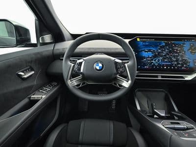 BMW iX3 50 xDrive - Thumbnail 7