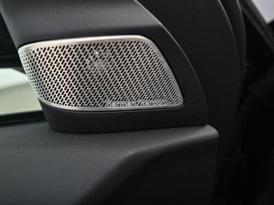 BMW iX3 50 xDrive - Thumbnail 9