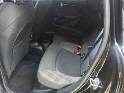MINI Cooper - Thumbnail 5