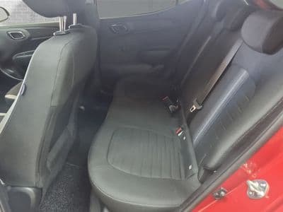 Hyundai i10 1,0 i Line Plus - Thumbnail 5