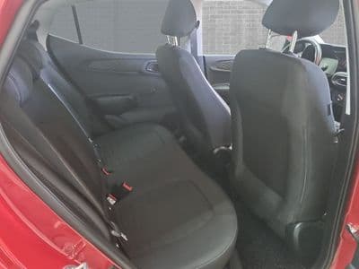 Hyundai i10 1,0 i Line Plus - Thumbnail 8
