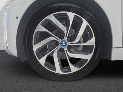 BMW i3 - Thumbnail 5